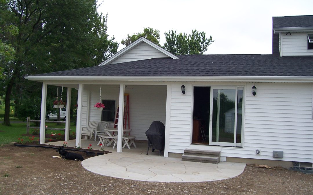 House with Porch 2